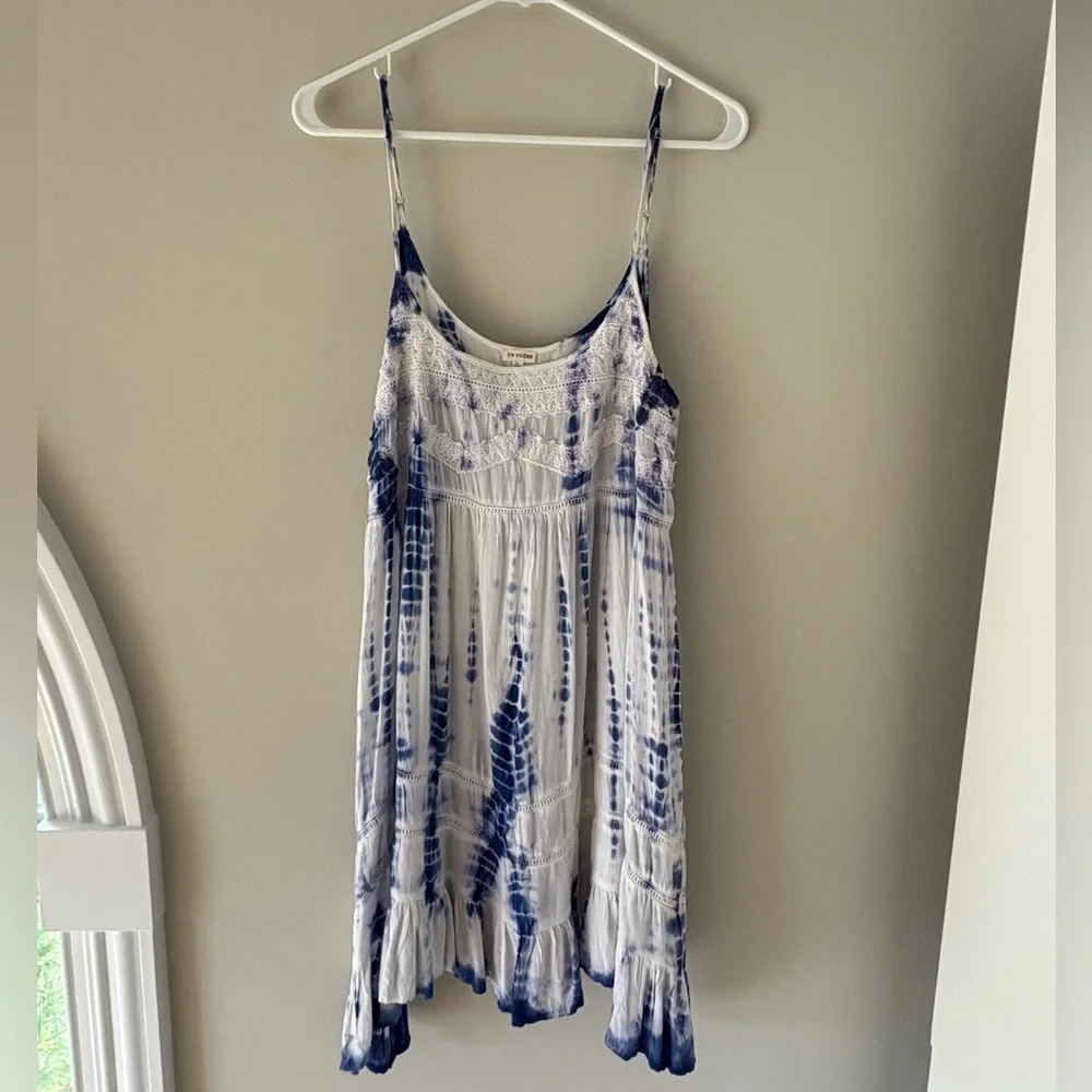 En Creme Blue and White Tie-Dye Dress - Picture 1 of 2